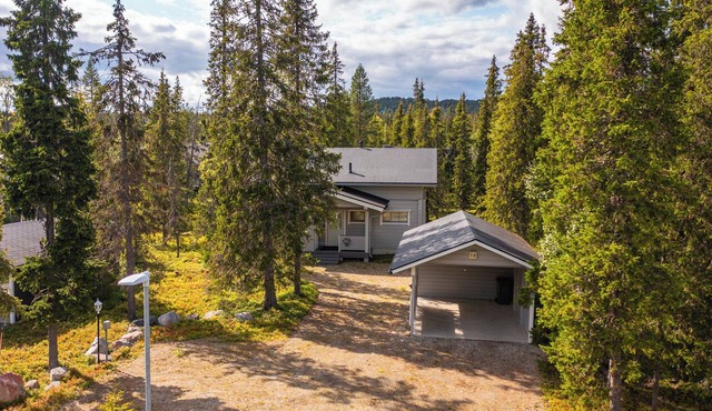 Villa Lumikenkä – Cozy Retreat & Private Sauna in Kuusamo