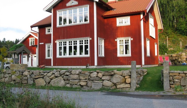 Villa mit Whirlpool by Interhome