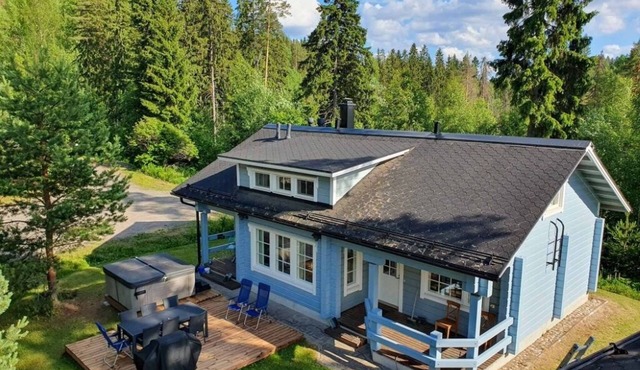 Villa Punahilkka, Länsi-Himos