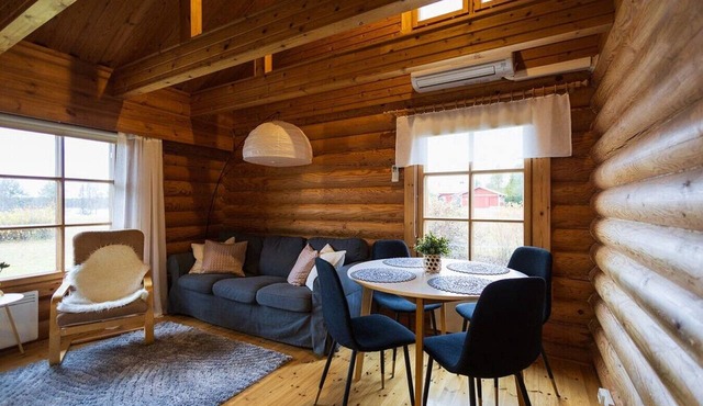 Villa Tilhi | Cozy 2BR Cabin | Sauna & Fireplace in Kuusamo