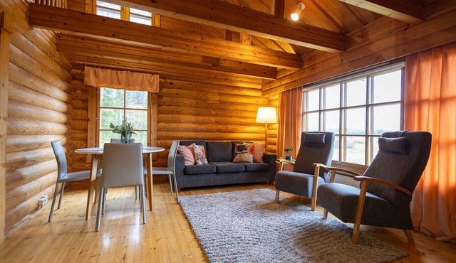Villa Varpunen | 2BR Cabin | Sauna & Fireplace in Ruka