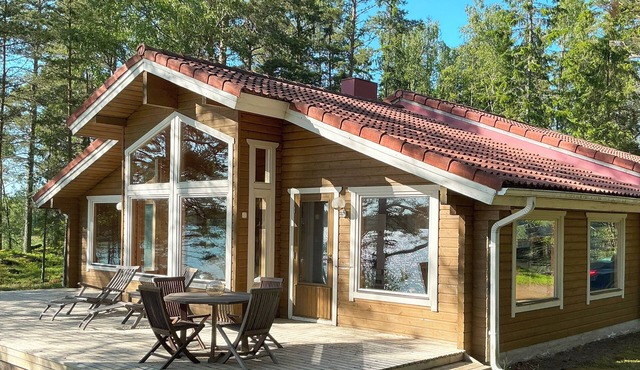 Villa Wellingholma – Private Waterfront & Sauna, West Coast of Finland in Satakunta