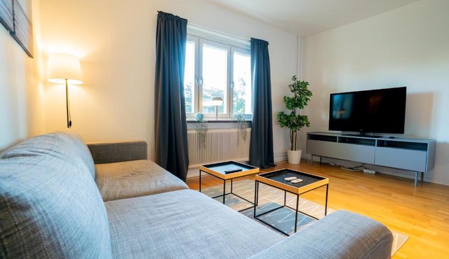 Welcoming Apt Near Cafés & City by Beyond Stay