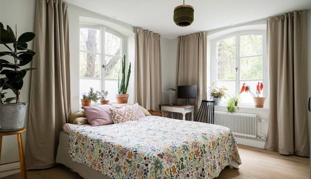 Well-Located Hägersten Apartment Near Metro