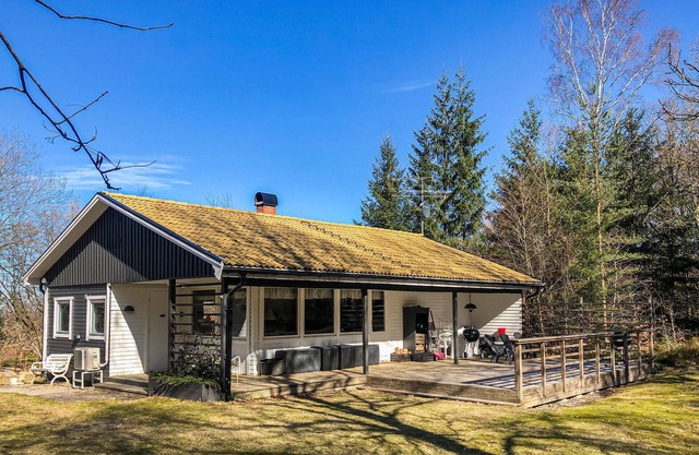 Accommodation 