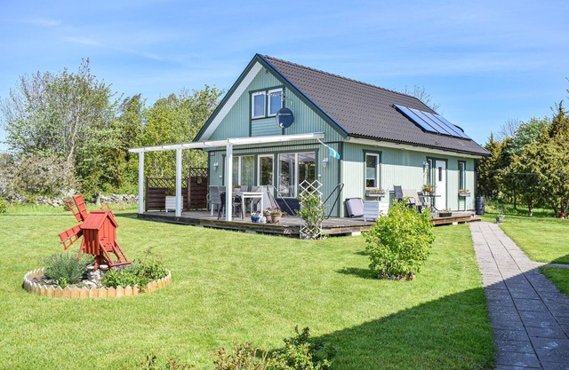 3 bedroom accommodation in Löttorp
