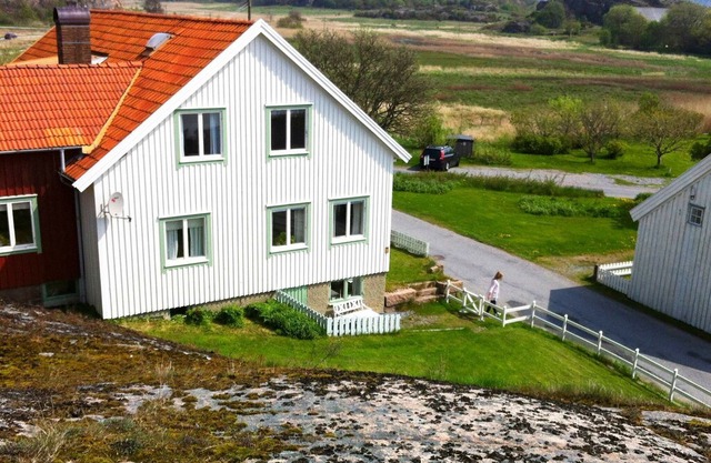 3 person holiday home in HAMBURGSUND