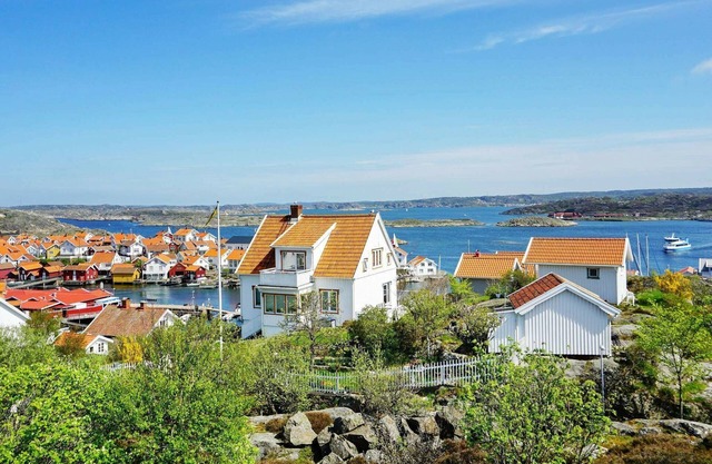 3 person holiday home in Gullholmen