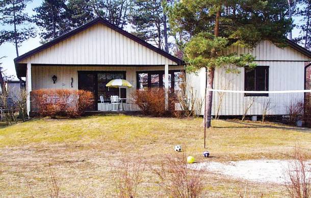 4 bedroom accommodation in Yngsjö