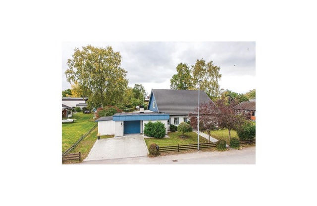 8 bedroom accommodation in Tingsryd