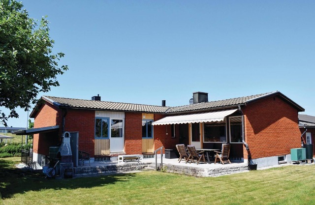 Accommodation 