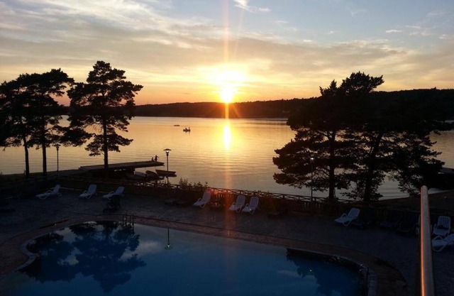 Hällestrand Semesterby och Vandrarhem