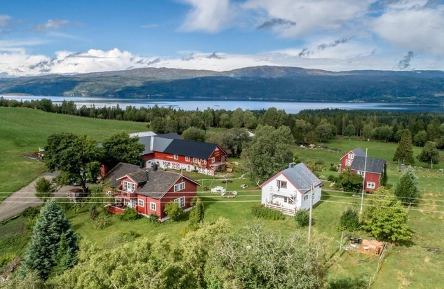 Holiday Snåsa Persons Farmhouse 