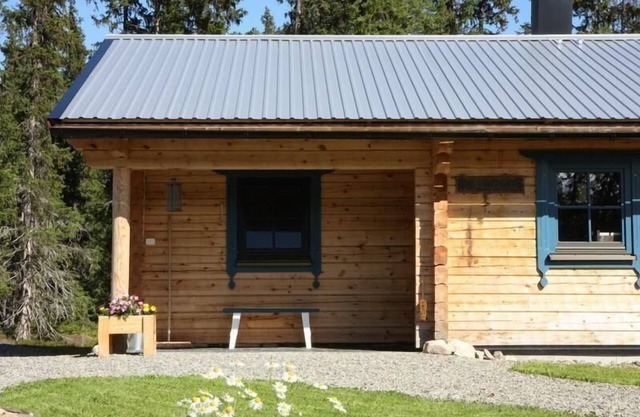 Holiday Svenstavik Persons Bedrooms 