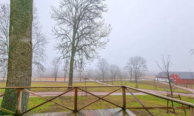Skovde Municipality House | 105 m² House ∙ 2 bedrooms ∙ 6 guests