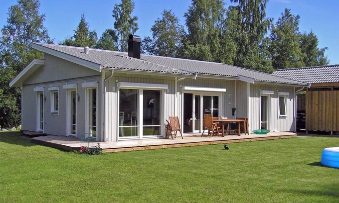 Hjo House | 107 m² House ∙ 3 bedrooms ∙ 6 guests