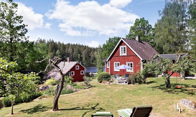 Hemsjohult House | 110 m² House ∙ 2 bedrooms ∙ 6 guests