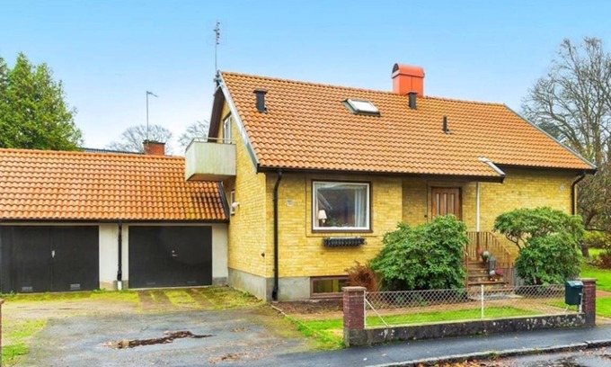 Bjarnum House | 120 m² House ∙ 5 bedrooms ∙ 2 guests