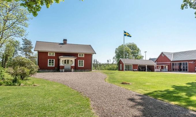 Mullsjo Municipality Other | 123 m² Accommodation ∙ 5 bedrooms ∙ 6 guests