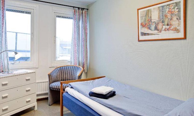 Norrkoping Hotel | 14 m² Motel ∙ 3 guests