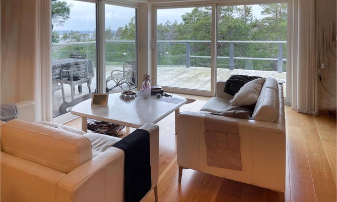 Ingaro House | 150 m² House ∙ 4 bedrooms ∙ 8 guests