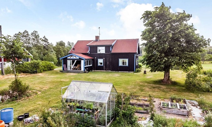 Bullaren Other | 153 m² Accommodation ∙ 4 bedrooms ∙ 7 guests