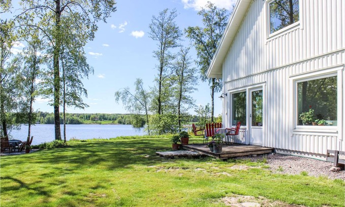 Orebro County House | 160 m² House ∙ 3 bedrooms ∙ 4 guests