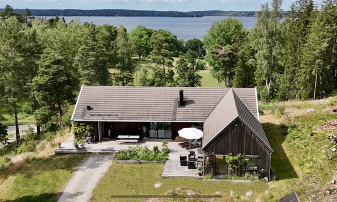 Ingaro House | 170 m² House ∙ 4 bedrooms ∙ 7 guests