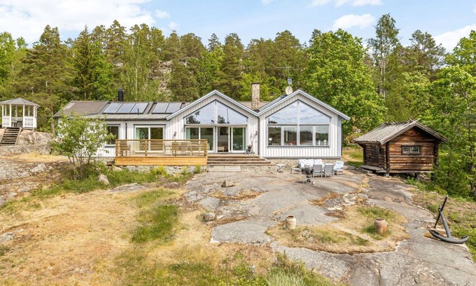 Skaftet House | 185 m² House ∙ 1 bedroom ∙ 6 guests