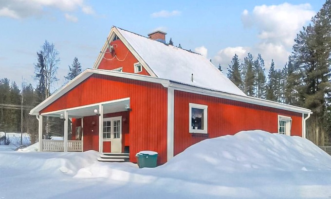 Svartbyn House | 190 m² House ∙ 3 bedrooms ∙ 6 guests