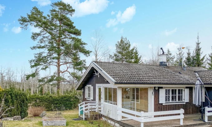 Skurebo House | 2 bedroom amazing home in Högsby