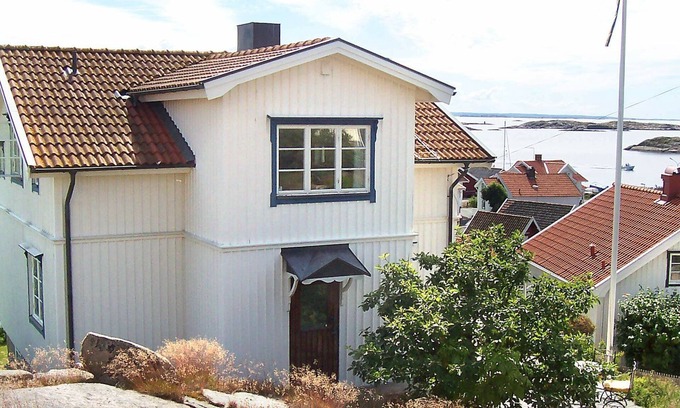 Kungshamn Apartment | 2 person holiday home in KUNGSHAMN-By Traum
