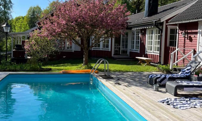 Marsta House | 220 m² House ∙ 3 bedrooms ∙ 8 guests
