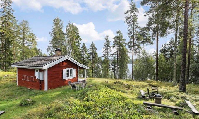Hallefors House | 25 m² House ∙ 1 bedroom ∙ 2 guests