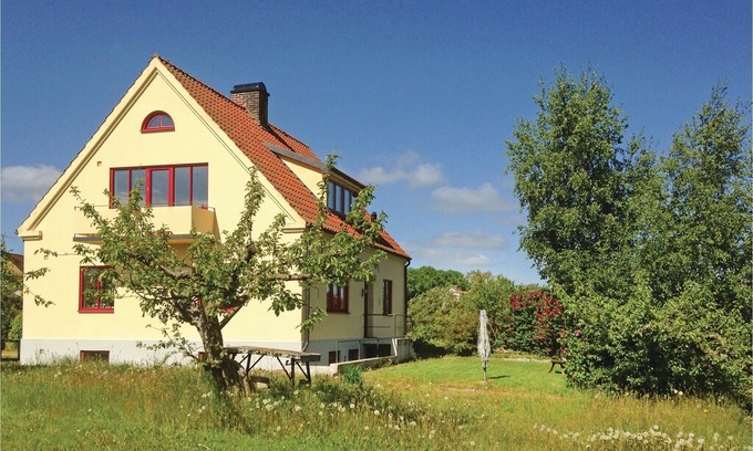 Kivik House | 3 bedroom accommodation in Kivik
