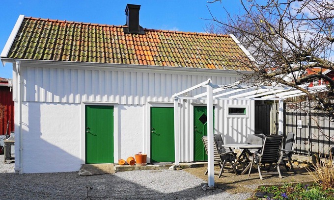 Stenungsund House | 3 person holiday home in STENUNGSUND