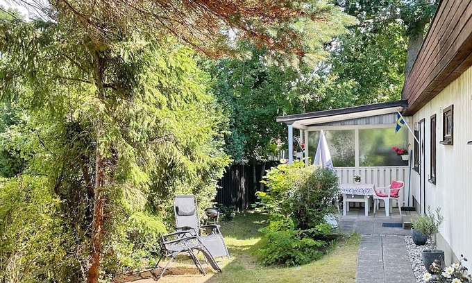 Hollviken House | 3 person holiday home in HUNVIGAN