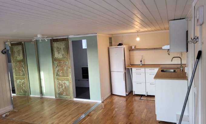 Spanga - Tensta House | 33 m² House ∙ 2 guests