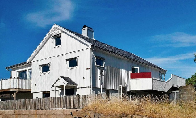 Kungshamn House | 4 person holiday home in KUNGSHAMN