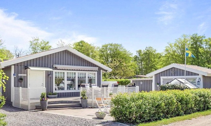 Falkvik House | 4 star holiday home in SÖLVESBORG