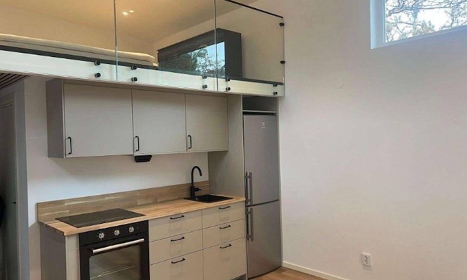 Flemingsberg House | 40 m² House ∙ 1 bedroom ∙ 2 guests