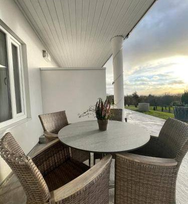Lervik Apartment | 40 m² Serviced apartment ∙ 4 guests