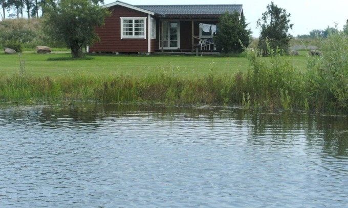 Kopingsvik House | 50 m² House ∙ 2 bedrooms ∙ 4 guests