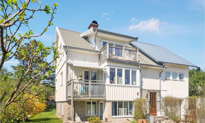 Bohus-Malmon Apartment | 55 m² Apartment ∙ 3 bedrooms ∙ 5 guests