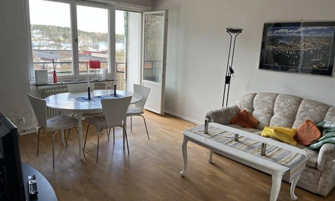 Ektorp Apartment | 58 m² Apartment ∙ 2 bedrooms ∙ 2 guests