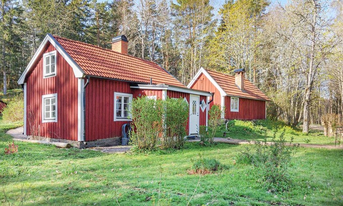 Mjolby Municipality House | 60 m² House ∙ 2 bedrooms ∙ 4 guests