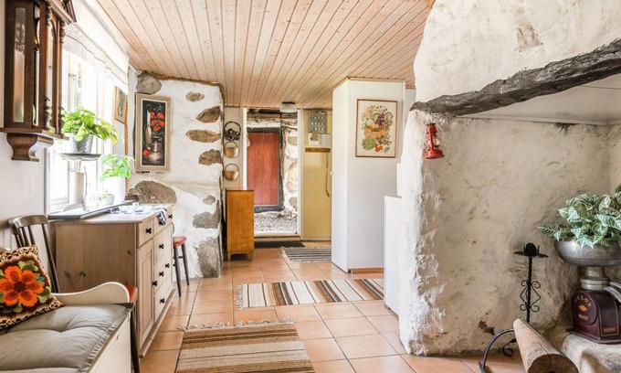 Falkvik House | 60 m² House ∙ 1 bedroom ∙ 4 guests