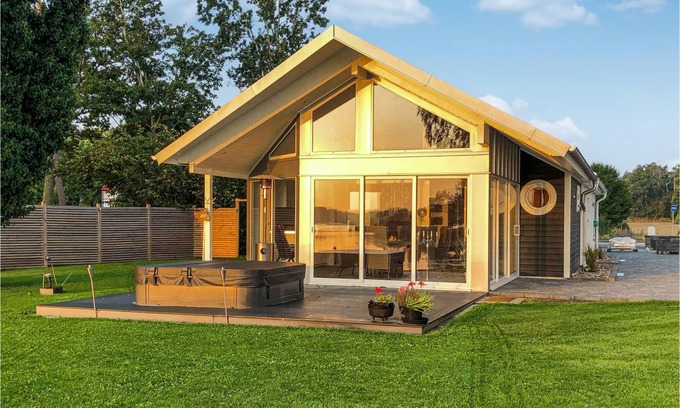 Timmernabben House | 67 m² House ∙ 1 bedroom ∙ 2 guests