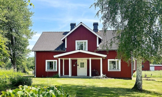 Hogsby House | 7 person holiday home in HÖGSBY