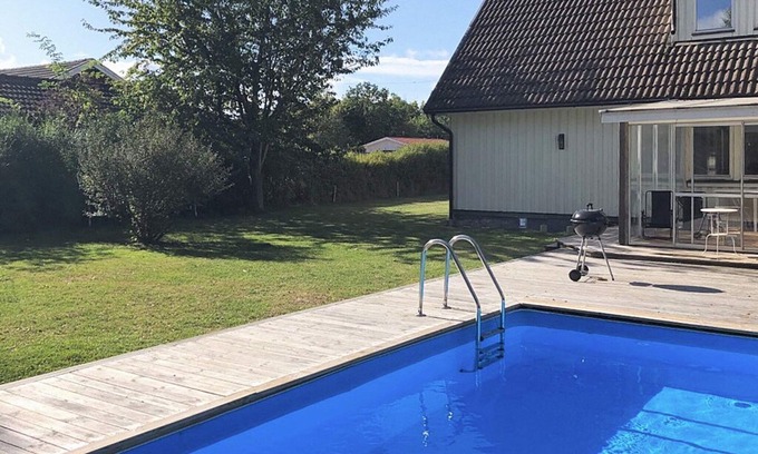 Lyckeby House | 7 person holiday home in LYCKEBY